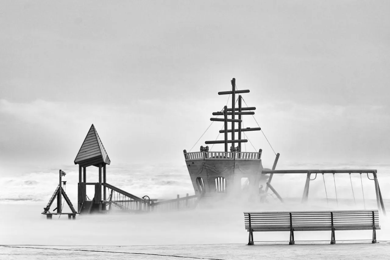 Knappe Studio Met Subliem Zeezicht! Ostend